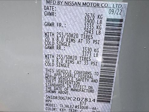 Used 2023 Nissan Pathfinder Platinum w/ Cargo Package image 31