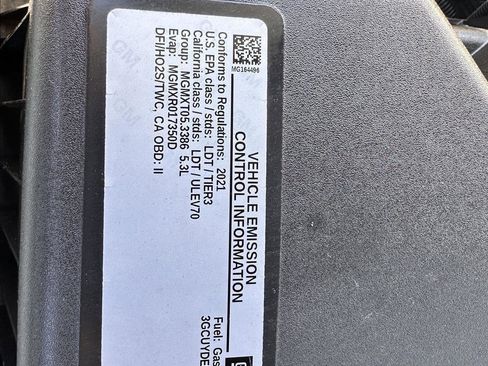 Used 2021 Chevrolet Silverado 1500 LT image 31