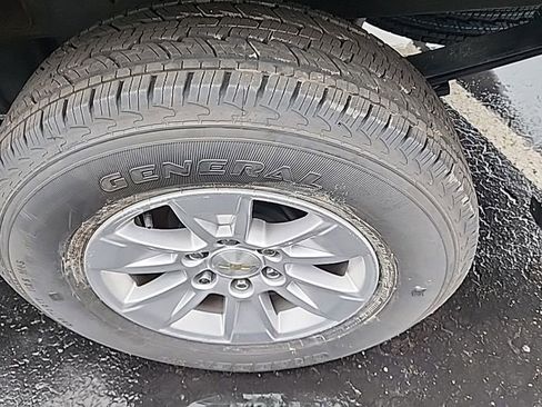 Used 2020 Chevrolet Silverado 1500 LT w/ Trailering Package image 18