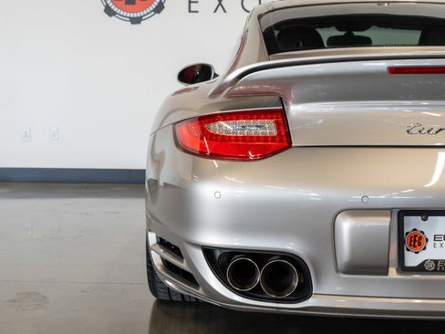 Used 2013 Porsche 911 Turbo S AWD/4WD image 21
