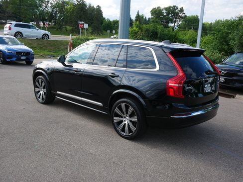 Certified 2023 Volvo XC90 B6 Ultimate w/ Lounge Package AWD/4WD image 5