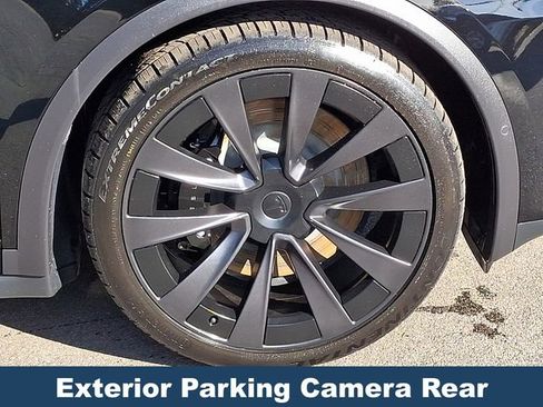 Used 2022 Tesla Model X Plaid image 10