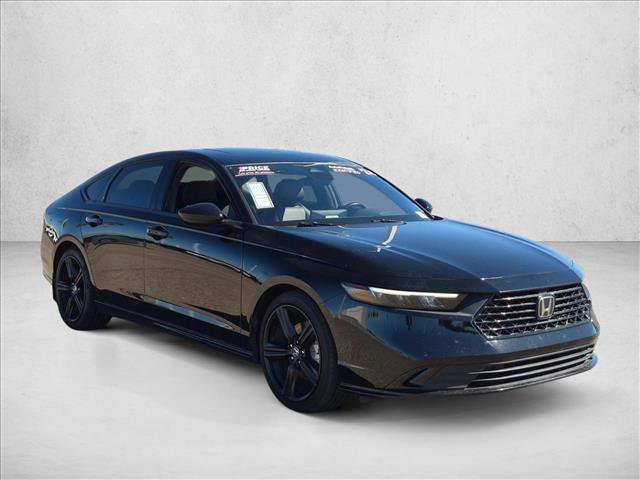 Used 2024 Honda Accord Sport image 3
