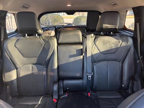 Used 2022 INFINITI QX60 Sensory w/ Vision Package image 15