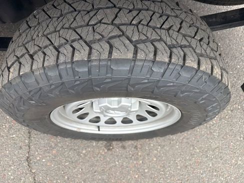 Used 2024 Chevrolet Silverado 1500 W/T w/ WT Value Package image 16