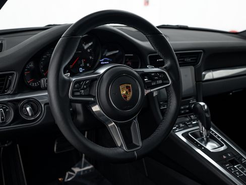 Certified 2017 Porsche 911 Carrera RWD image 24
