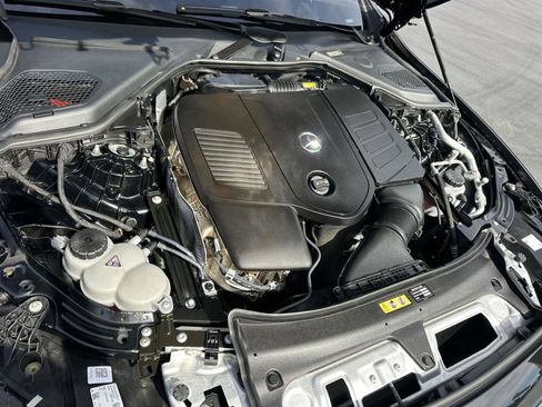 Used 2024 Mercedes-Benz E 350 4MATIC Sedan image 10