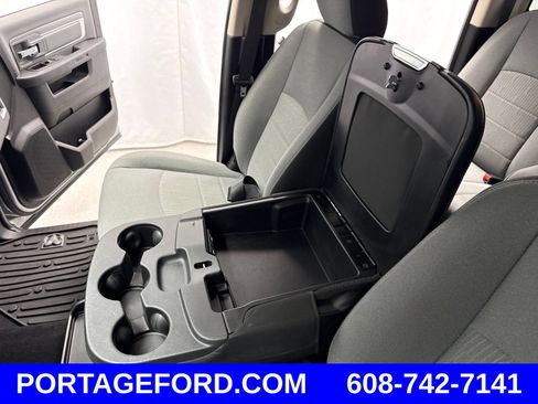 Used 2022 RAM 1500 Classic SLT w/ Protection Group AWD/4WD image 23