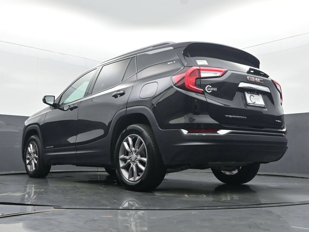 Used 2024 GMC Terrain SLT AWD/4WD image 52