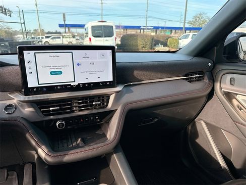 Used 2025 Ford Explorer ST image 20