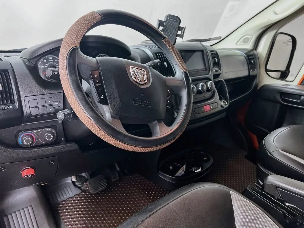 Used 2020 RAM ProMaster 2500 FWD image 10