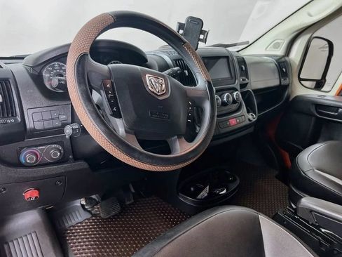 Used 2020 RAM ProMaster 2500 FWD image 10