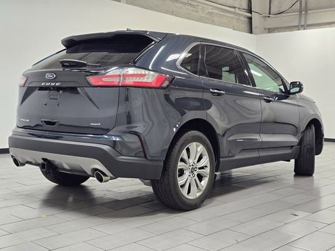Used 2022 Ford Edge Titanium w/ Equipment Group 301A image 16