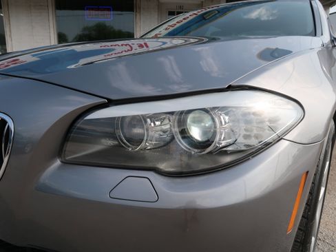 Used 2011 BMW 535i Sedan RWD image 39