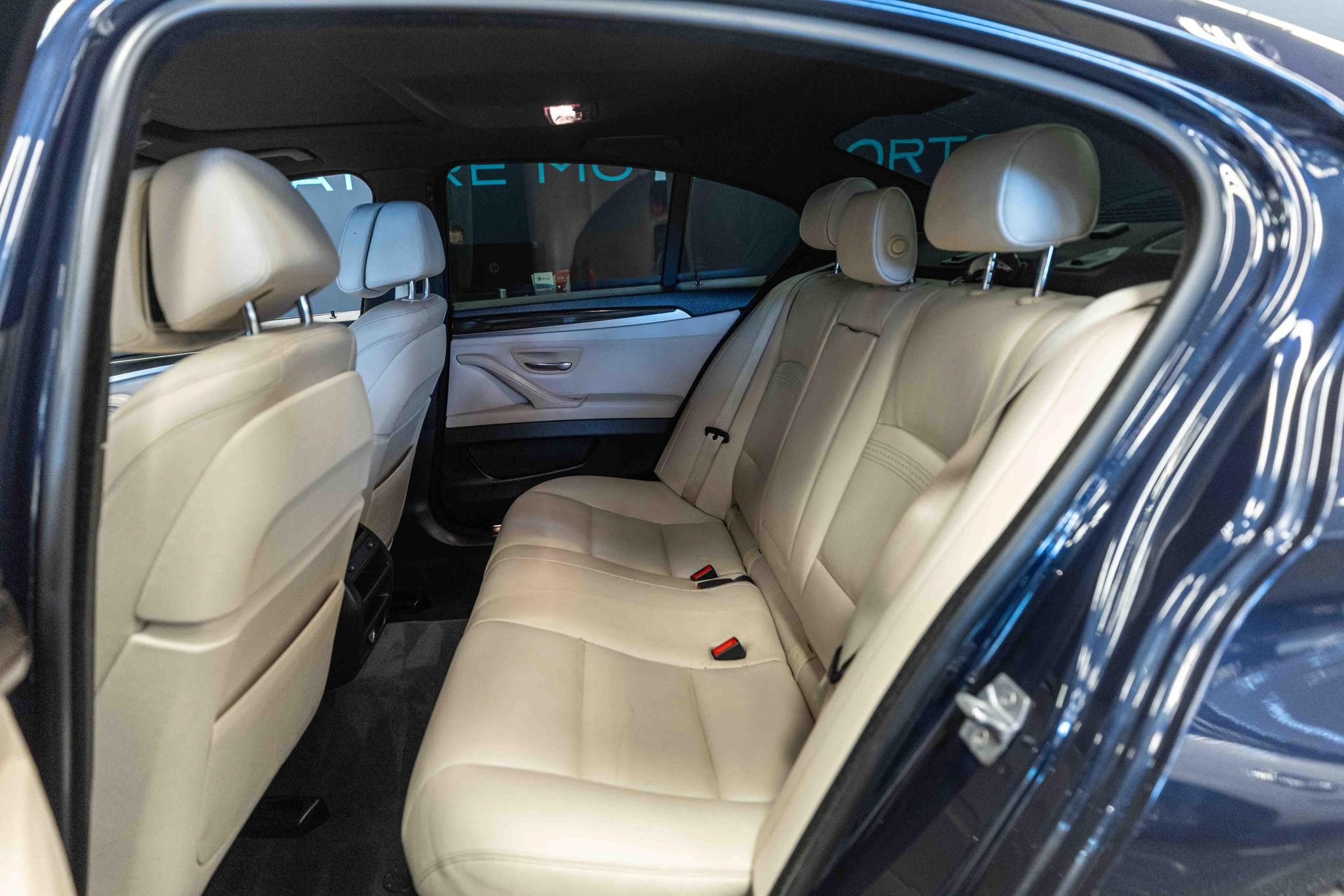 Used 2014 BMW 535i xDrive Sedan AWD/4WD image 12