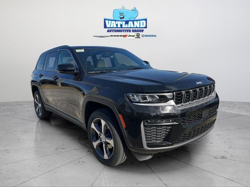 New 2026 Jeep Grand Cherokee Limited RWD image 34