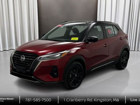 Certified 2021 Nissan Kicks SR w/ Interior Electronics Package image 1