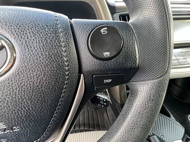 Used 2013 Toyota RAV4 XLE AWD/4WD image 14