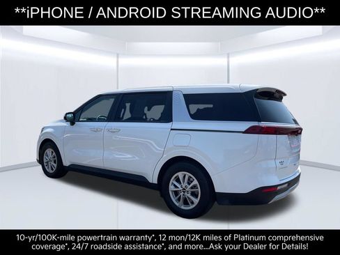 Certified 2024 Kia Carnival LX FWD image 4
