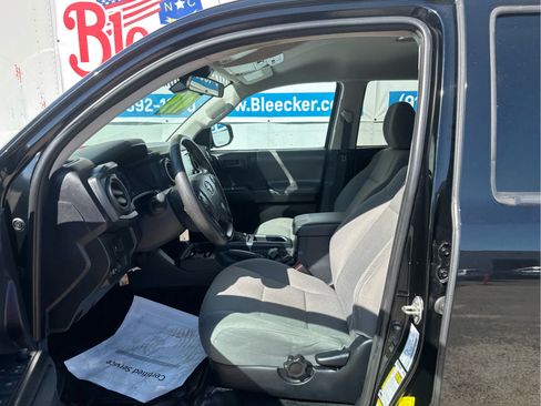 Used 2020 Toyota Tacoma SR AWD/4WD image 21
