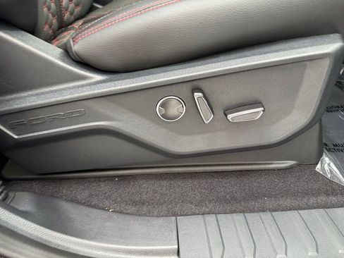 New 2025 Ford F150 Lariat w/ Equipment Group 502A High image 19