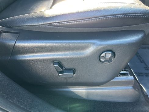 Used 2015 Jeep Grand Cherokee Limited image 35