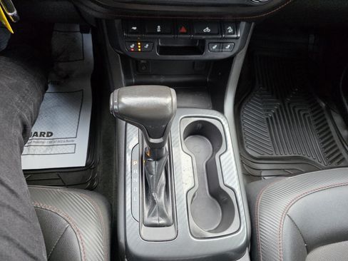 Used 2018 GMC Canyon All Terrain image 19