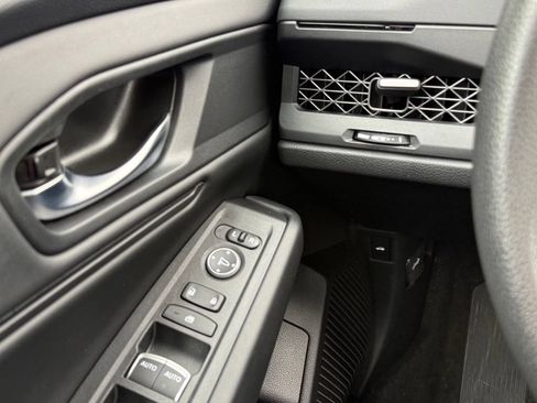 Certified 2025 Honda Accord SE image 24