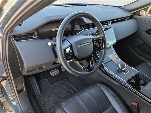 Used 2024 Land Rover Range Rover Evoque Dynamic SE image 9