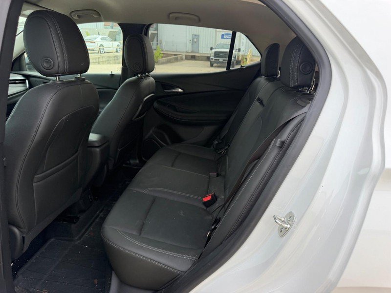 Used 2024 Buick Encore GX Sport Touring w/ Comfort Package FWD image 8