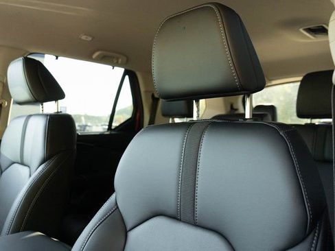 New 2025 Honda Pilot EX-L image 15