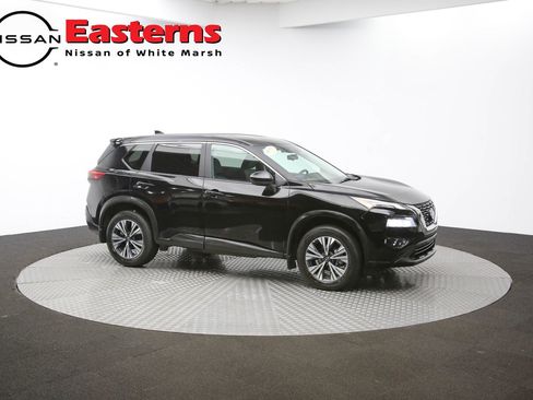 Used 2023 Nissan Rogue SV image 54