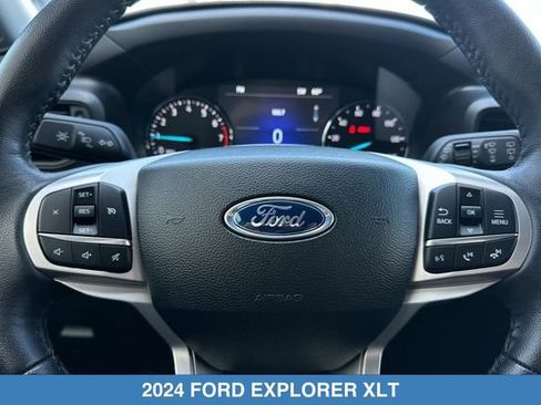 Used 2024 Ford Explorer XLT w/ Class IV Trailer Tow Package AWD/4WD image 26