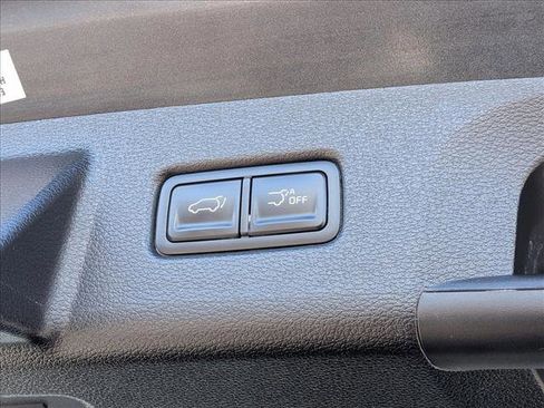 Used 2025 Kia Telluride S AWD/4WD image 7