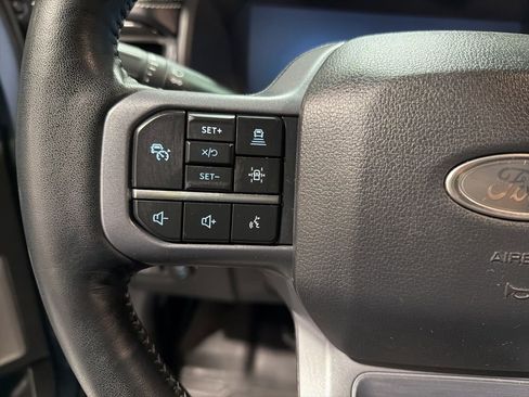 Used 2023 Ford F150 Lightning Platinum image 15