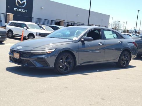 New 2026 Hyundai Elantra Sport FWD image 2