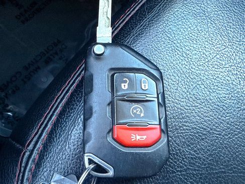 Used 2019 Jeep Wrangler Rubicon image 45