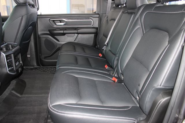 Used 2022 RAM 1500 Big Horn AWD/4WD image 28