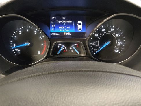 Used 2016 Ford Focus SE FWD image 23