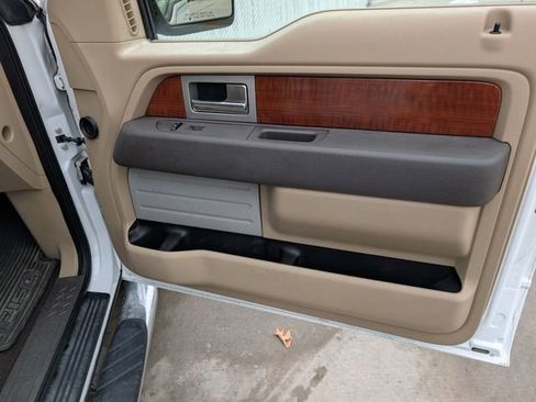 Used 2009 Ford F150 Lariat AWD/4WD image 28