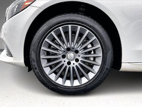 Used 2015 Mercedes-Benz C 300 4MATIC Sedan image 34