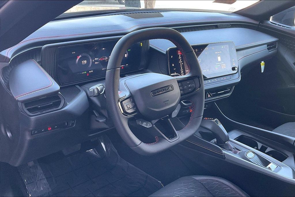 Used 2025 Dodge Charger Daytona R/T w/ Quick Order Package 25M R/T AWD/4WD image 13