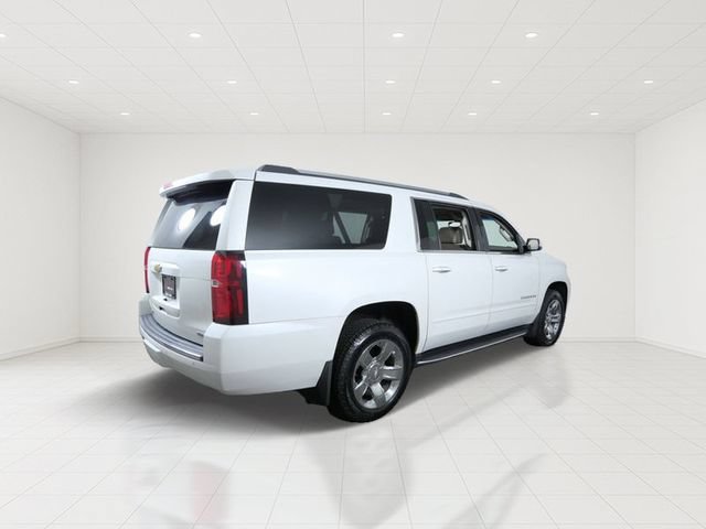 Used 2018 Chevrolet Suburban Premier AWD/4WD image 6