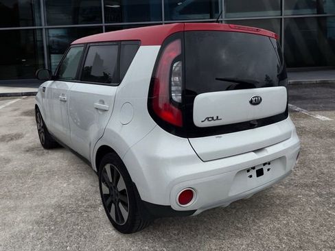 Used 2017 Kia Soul + w/ Designer's Package image 3