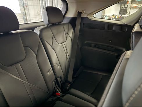 Used 2023 Kia Sorento X-Line EX image 28
