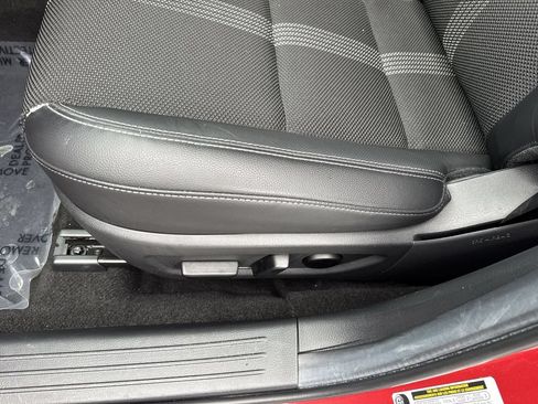 Certified 2024 MAZDA CX-50 AWD 2.5 S w/ Premium Package image 41