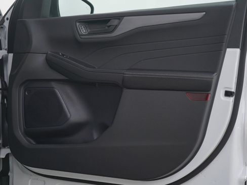 Used 2024 Ford Escape Active w/ Tech Pack #1 image 9