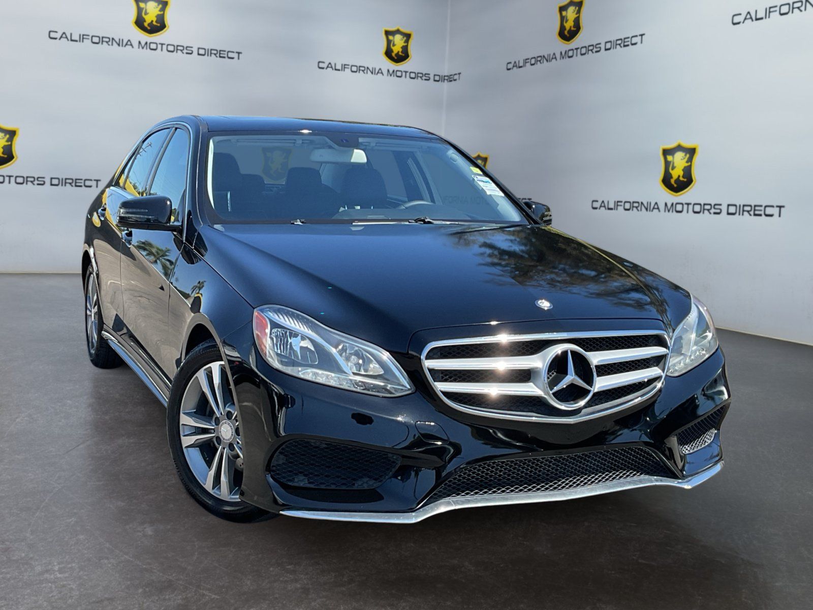 Used 2014 Mercedes-Benz E 250 BlueTEC Sedan image 3