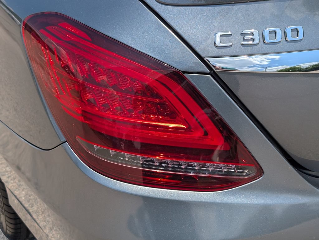 Used 2019 Mercedes-Benz C 300 4MATIC Sedan w/ Premium Package image 14
