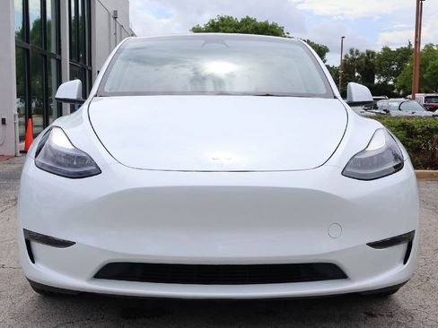 Used 2023 Tesla Model Y Performance AWD/4WD image 12